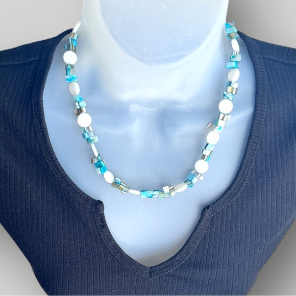 Handmade Necklace - Picture 7 of 9